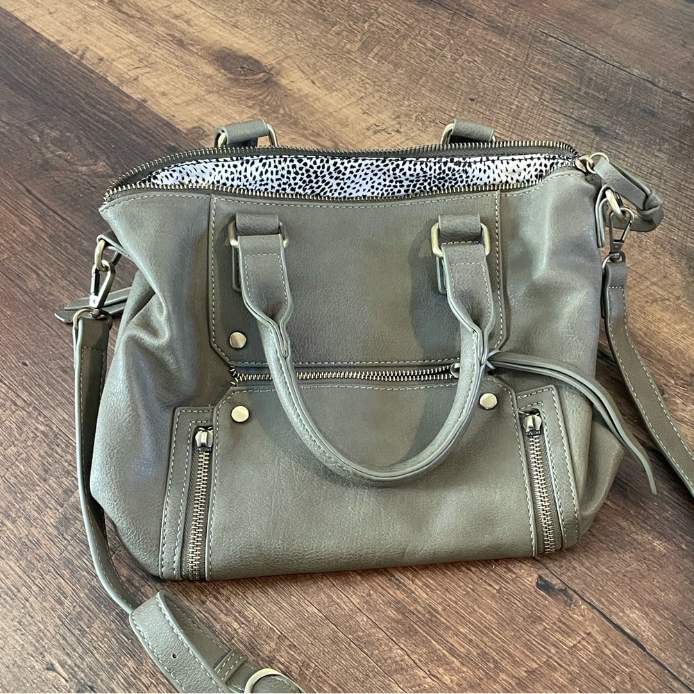 Antik Kraft Sage Green Bag with Patterned Interior